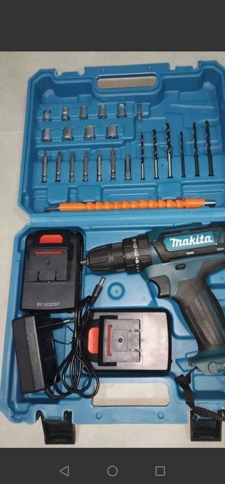 Aku-makita