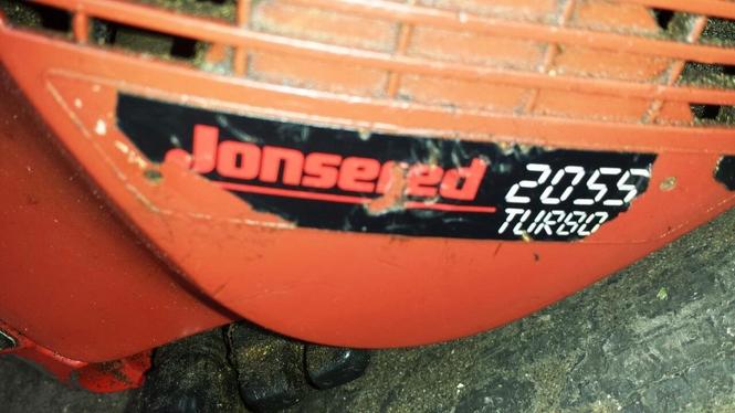 Motorna testera Jonsened