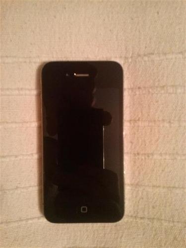 Apple iPhone 4