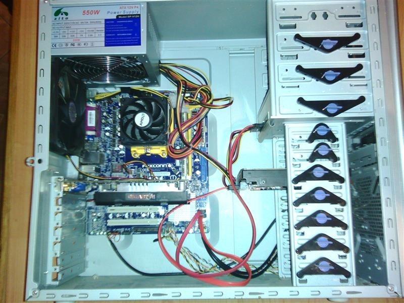 Desktop-kompjuter-gamer