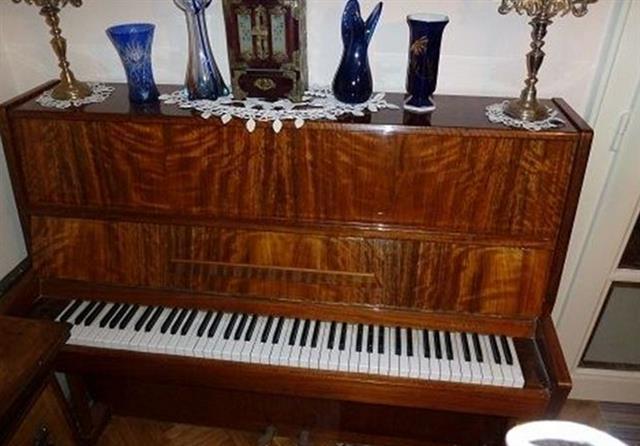 Pianino Cherny