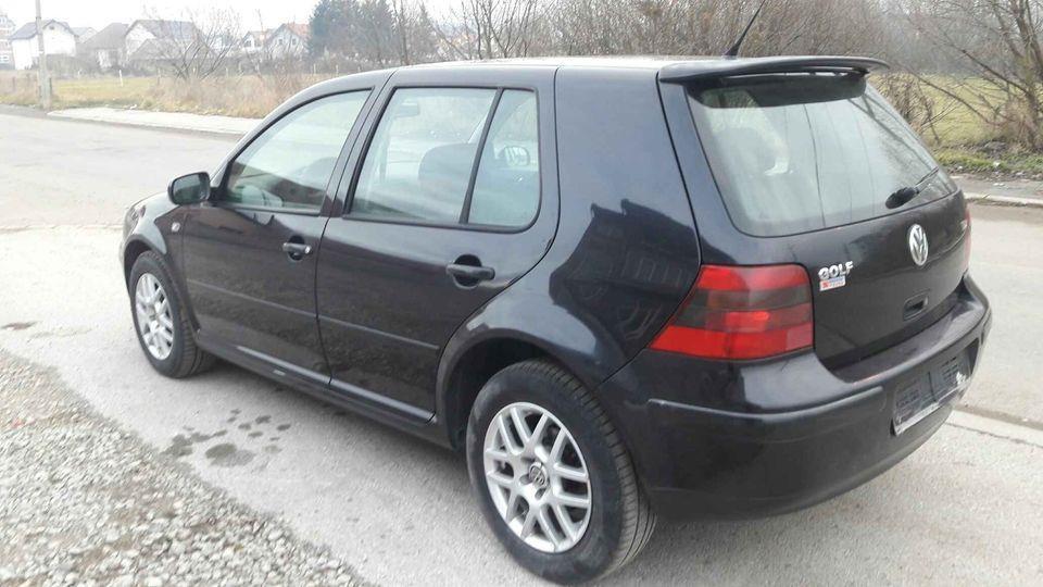 Golf-4-1-9-TDI--101KS--2003g