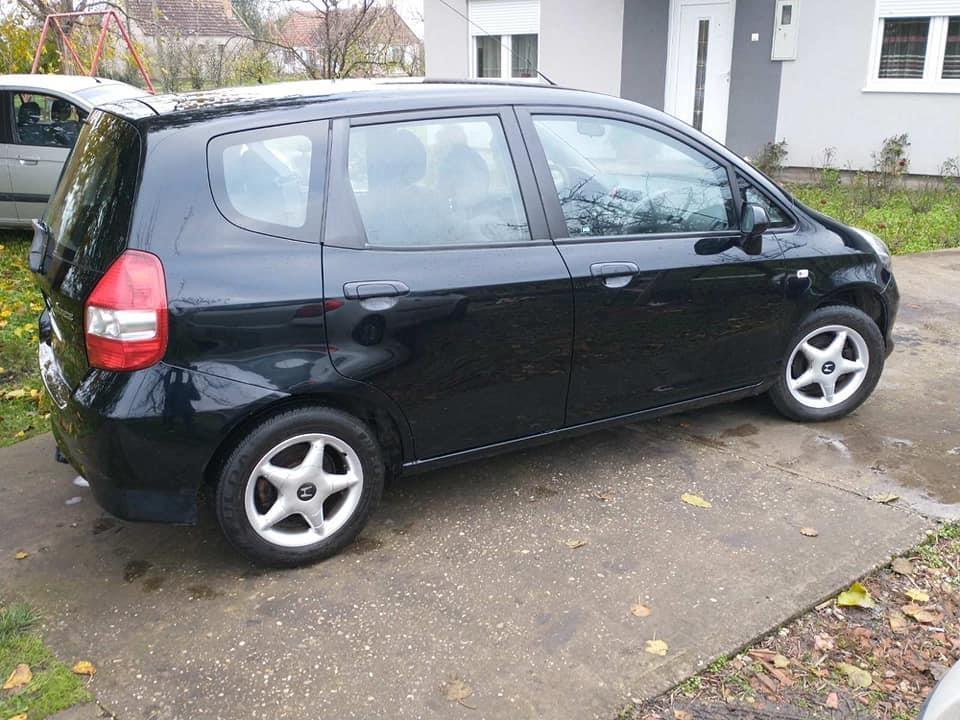 Honda-jazz-2006-1-3-ben-