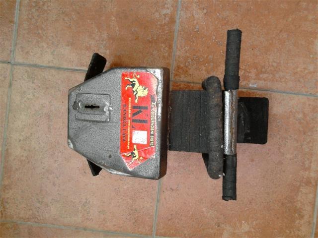 Lavlja--kandza-za-golf-2