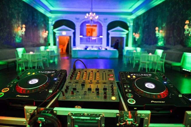 Iznajmljivanje DJ-a BEOGRAD