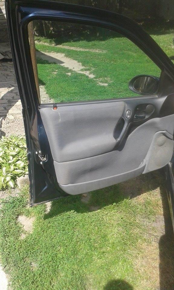 Opel-Vectra-B-1-8-2001--