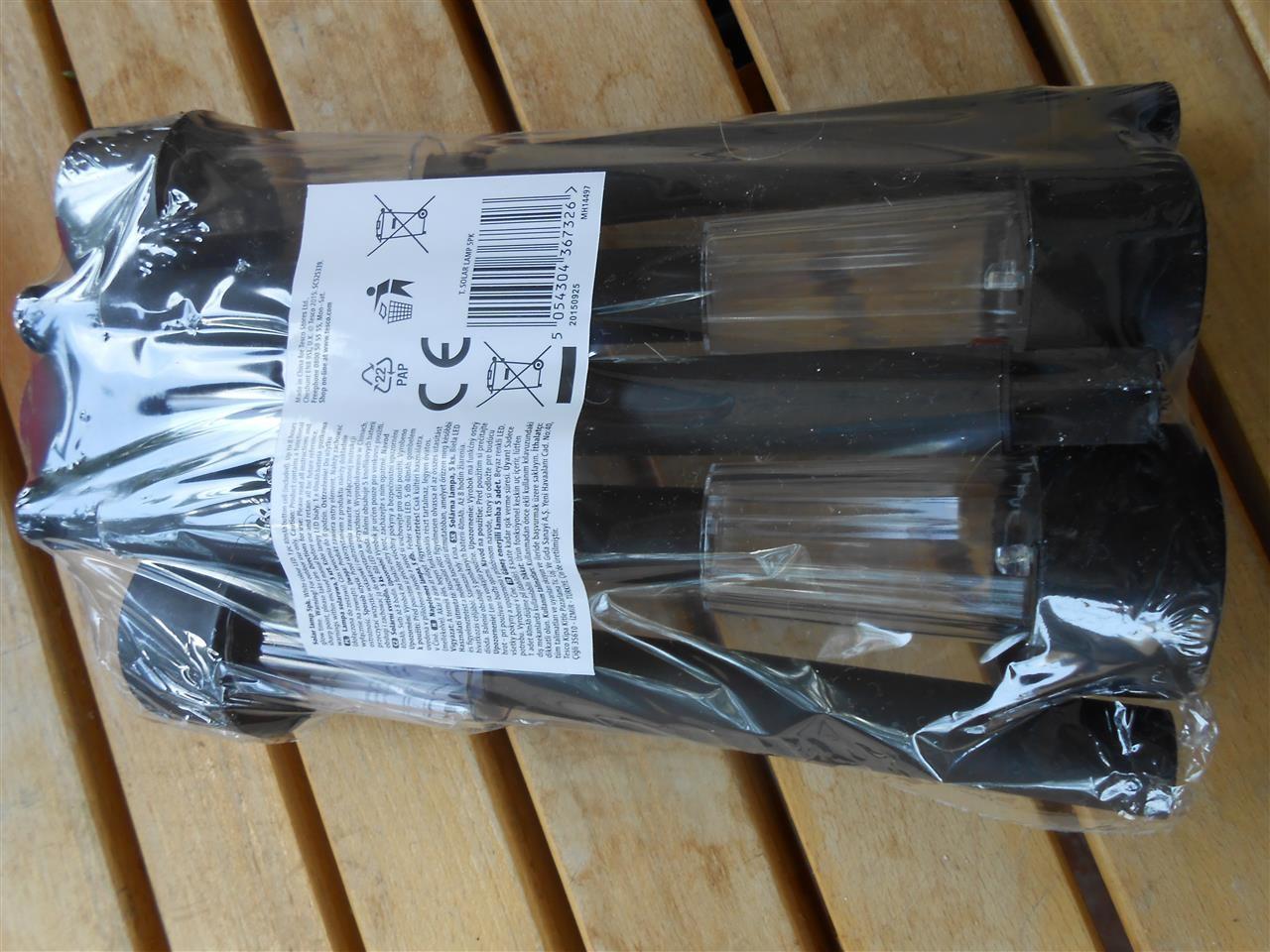 Solarne-lampe-za-dvorište-5-komada-NOVO