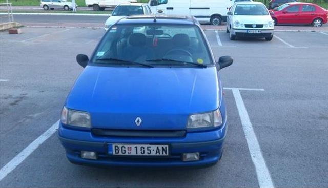 Renault Clio -96