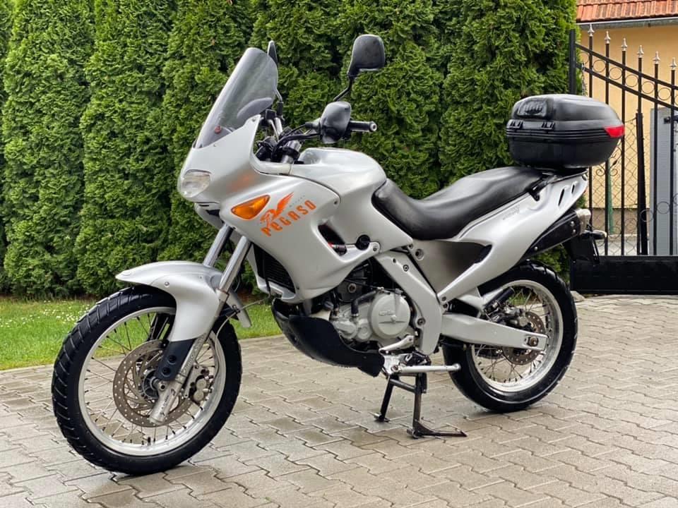 Aprilia-Pegaso-650