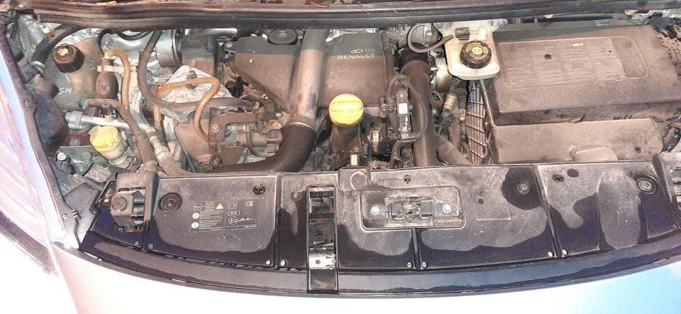 renault-scenic-3