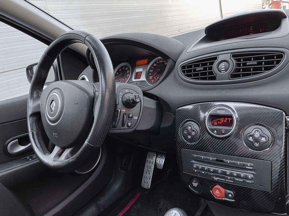 Renault-Clio-RS