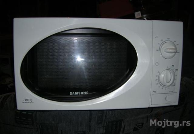 Oglas Samsung Mikrotalasna Rerna Prodaje Se Beograd Dom I Porodica Bela Tehnika I Aparati Za Domacinstvo Stednjaci I Mikrotalasne Peci Samsung Mikrotalasna Rerna