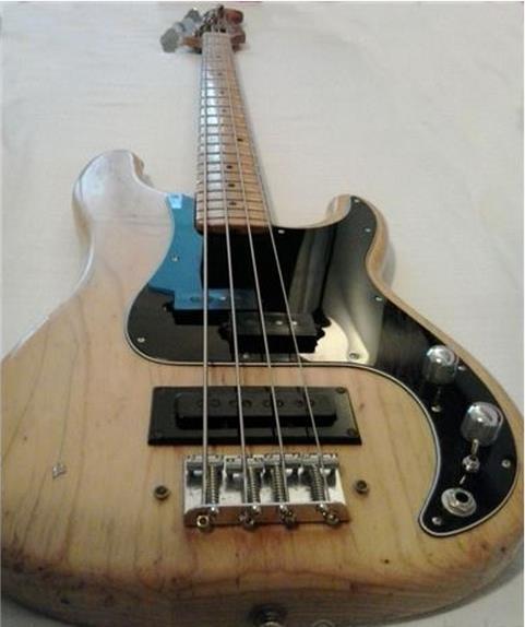 Fender-Precision-1977-made-in-USA