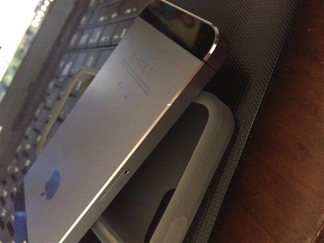 IPhone 5S 16 GB grey