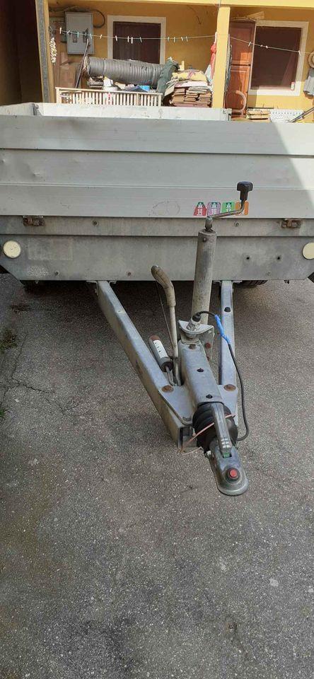Auto-prikoica