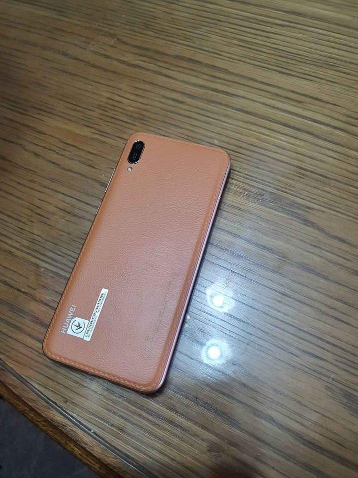 Huawei-Y6-2019-Duos