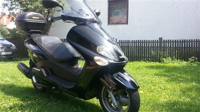 Yamaha-Majesty-125