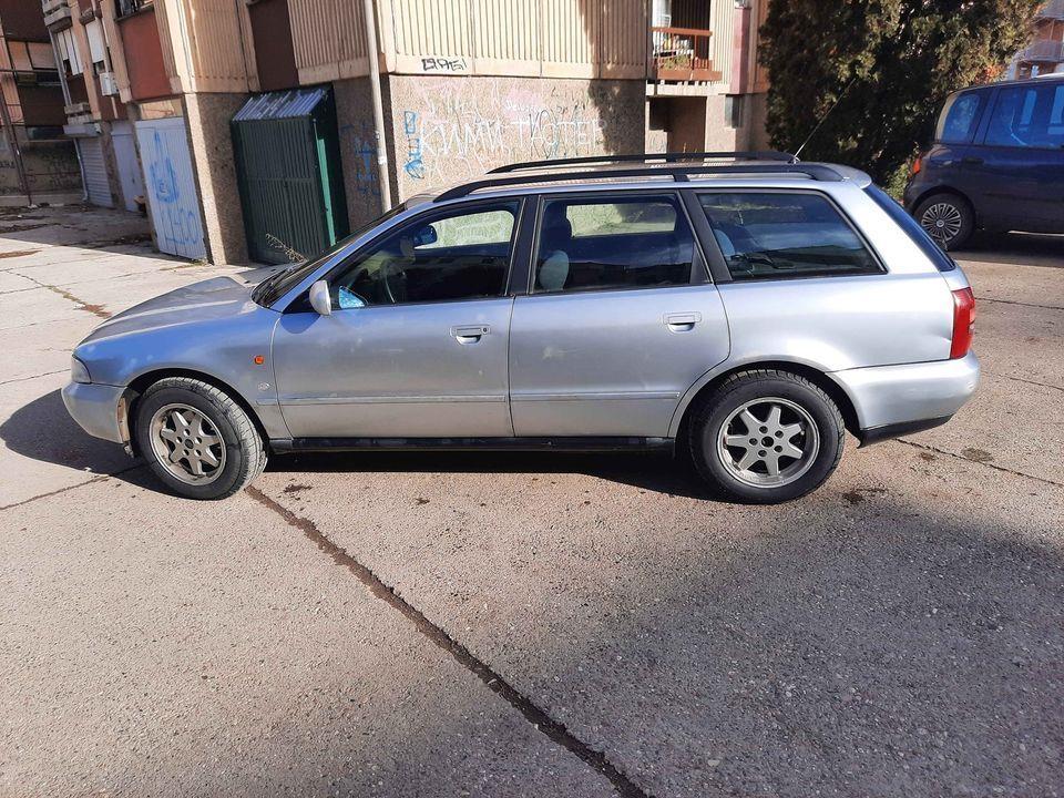 Audi-A4
