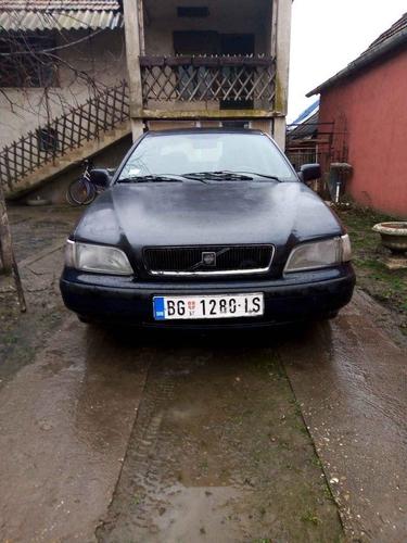VOLVO S40