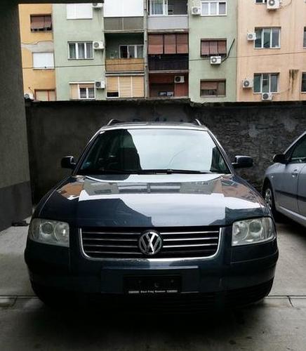 VW Passat B5.5 2.0 Variant -02