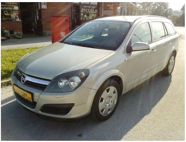 Opel Astra H SW -06