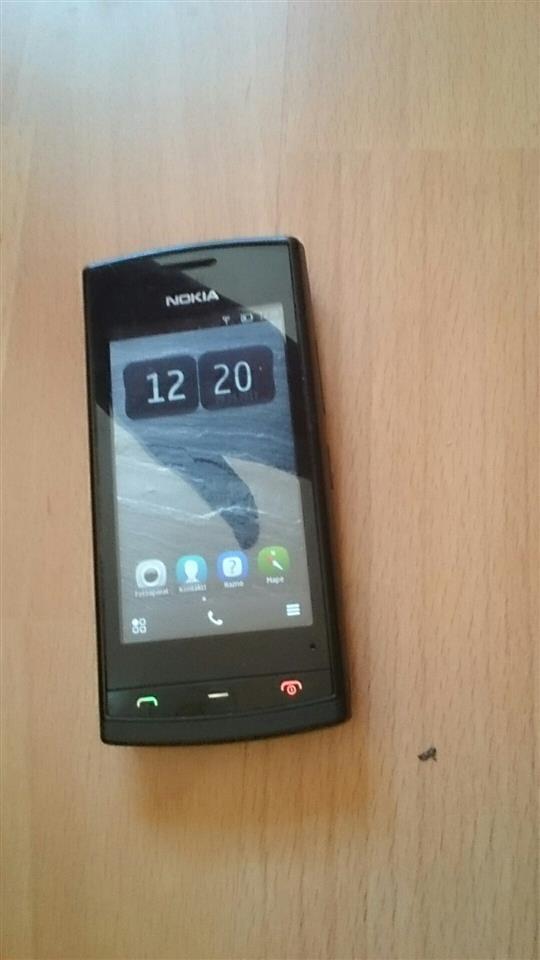 NOKIA-500-TOUCH-SCREEN