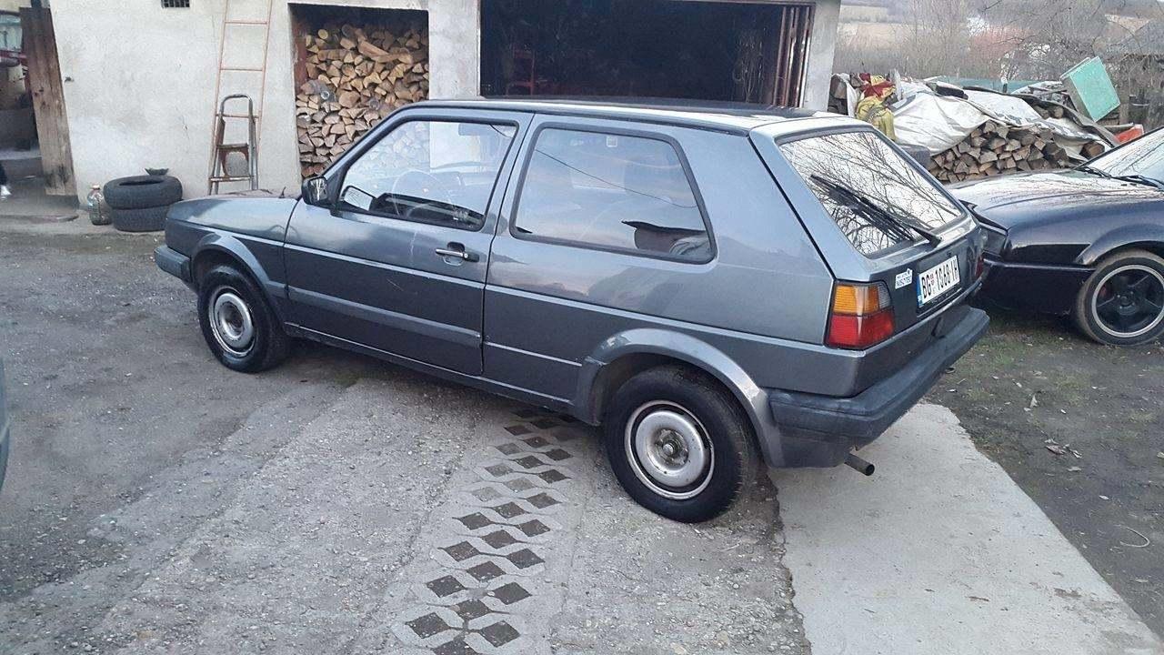 VW-GOLF-2-u-odlicnom-stanju