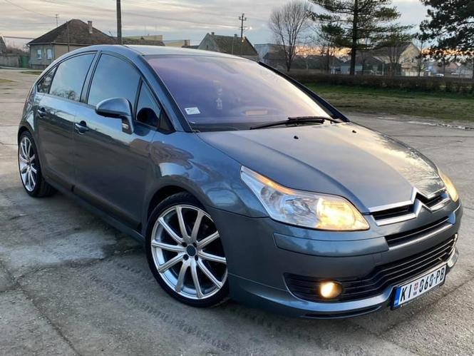 CITROEN C4