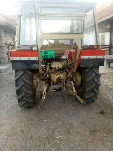 Traktor-Zetor-6911