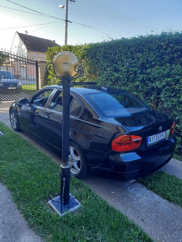 BMW-e90-KOZA-NAVIGACIJA