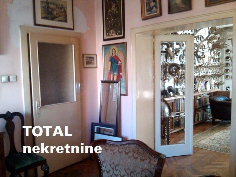 UKNJIZEN-cetvorosoban-salonski-stan-