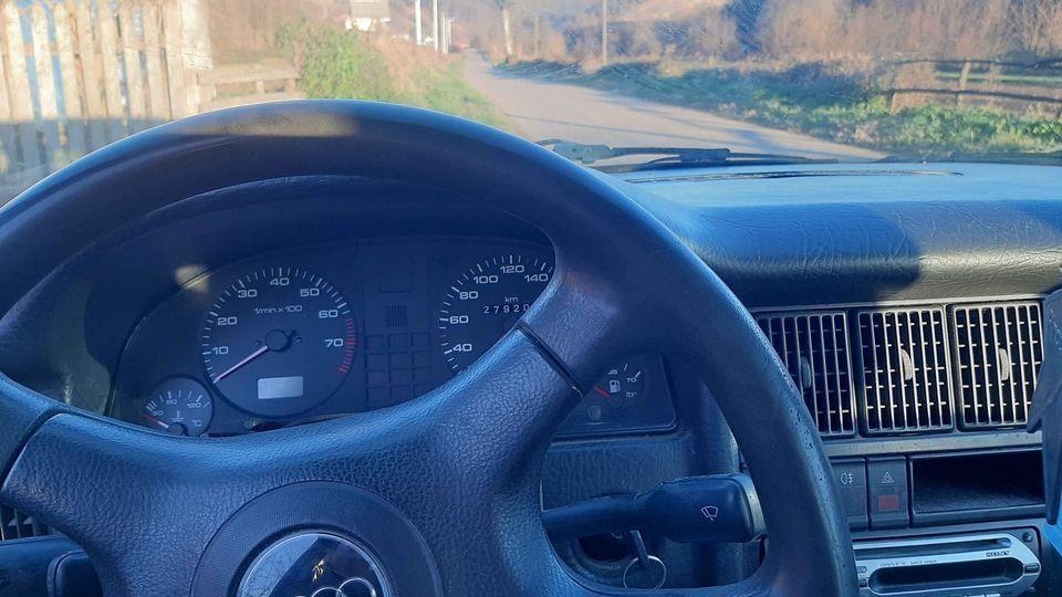 Audi-80-b4