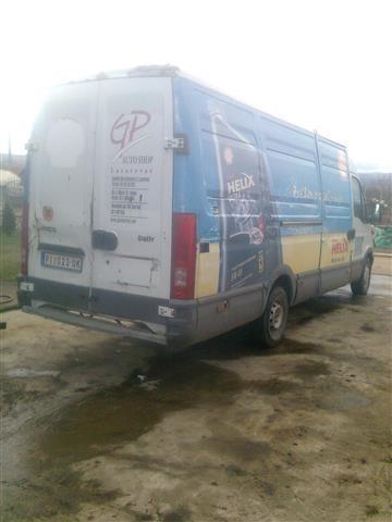 Iveco-daily-35s13