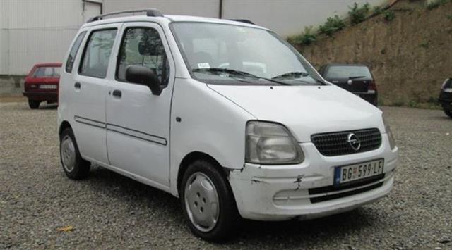 Opel-Agila-1-2-16v--02