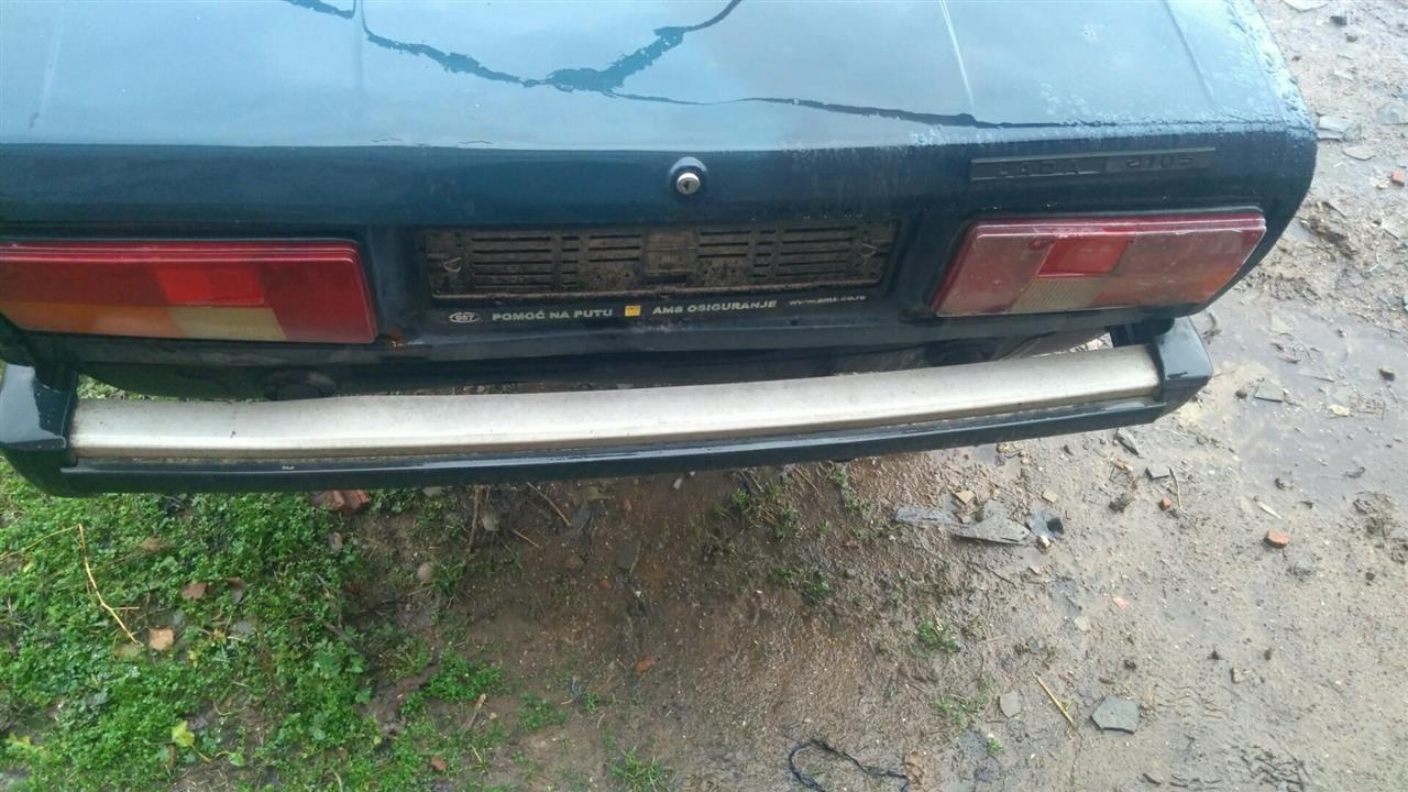 Lada-1300-u-delove