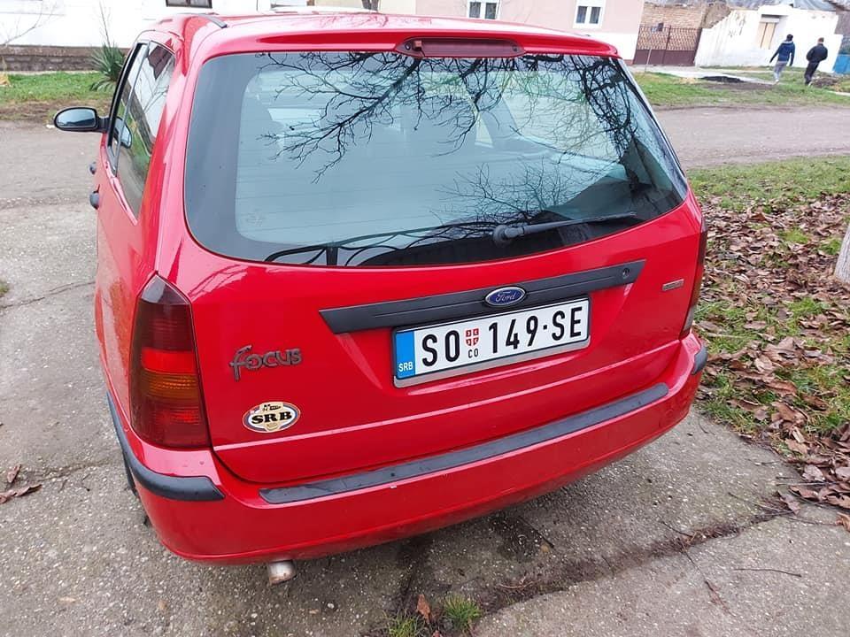 Ford-Focus-1-8tdci