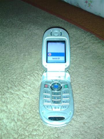 Motorola V525