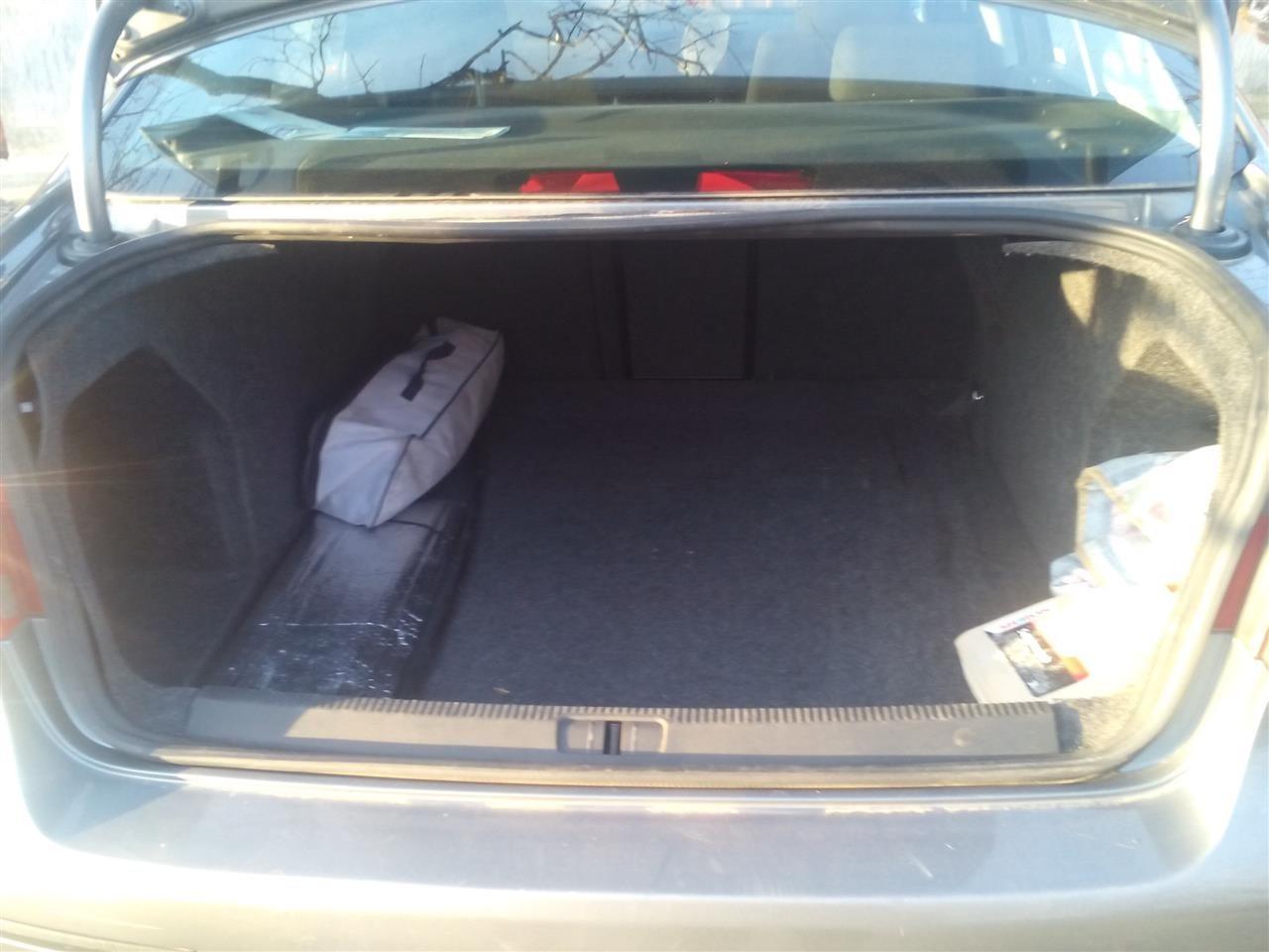 VW-Passat-B6