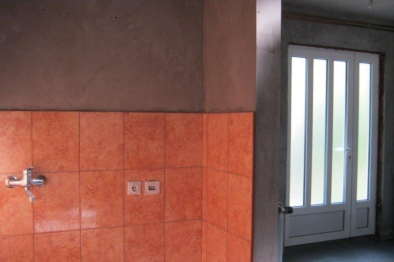 SREMČICA-232m2