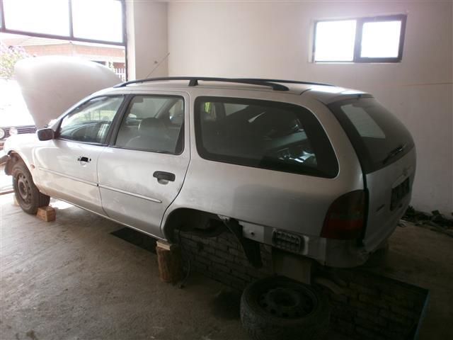 Ford-mondeo