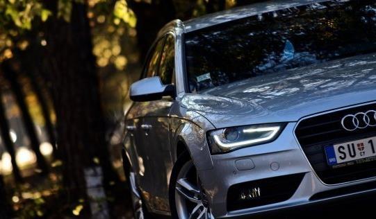 2013-Audi-A4-2-0-TDI-S-line