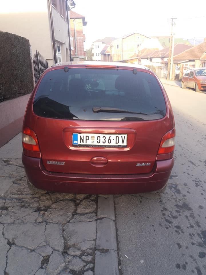 Renault-Scenik-1-9-dci-