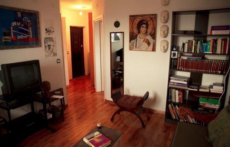 Stan-od--33m2-u-Beograd