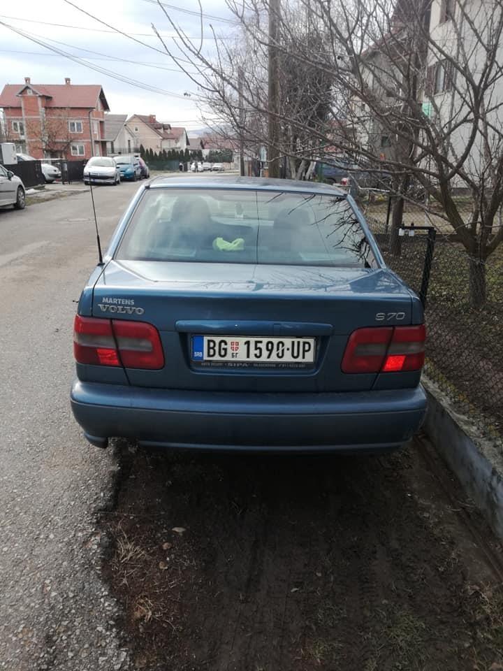 Volvo-s70