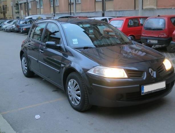 Renault-Megane--06