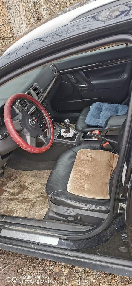 Opel-vectra-C-u-delovima