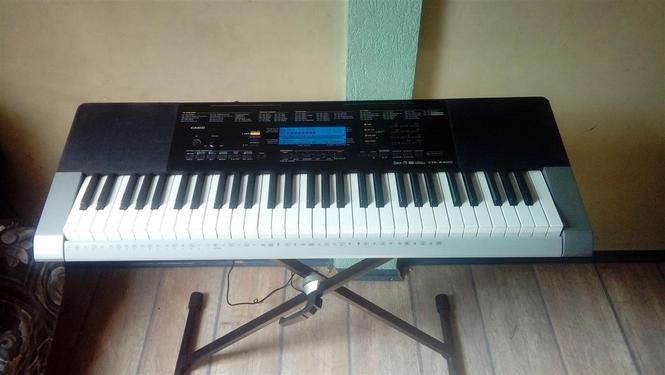 Klavijatura CASIO CTK-4400