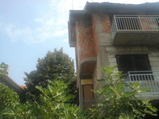 Kuca-470m2-u-Kaludjerici--Beograd