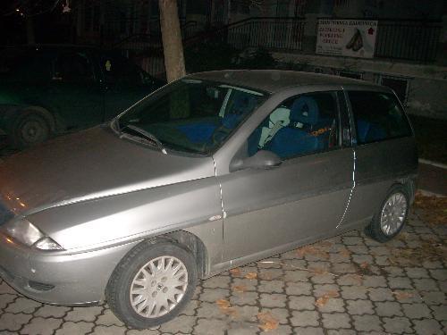 Lancia Ypsilon 1,2 8V -01