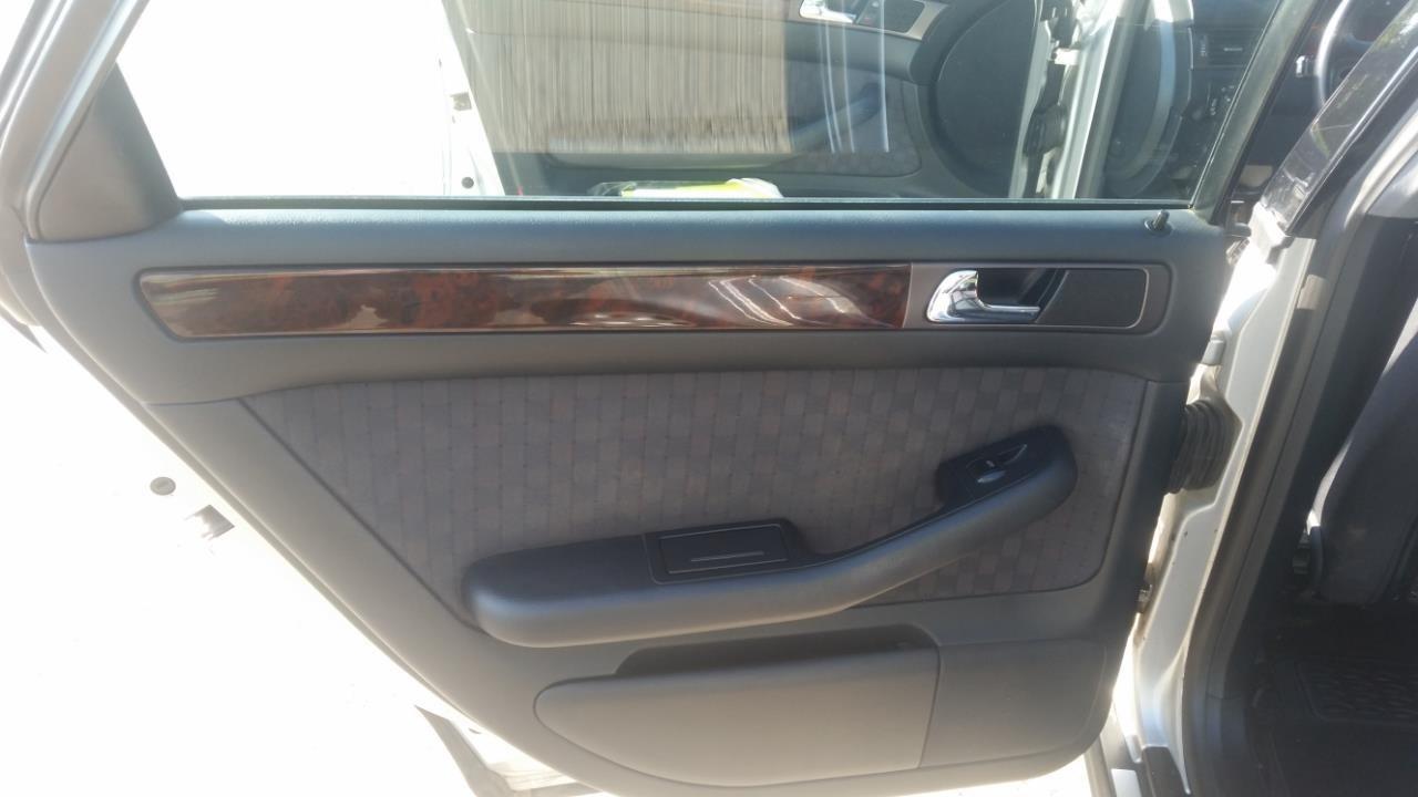 Audi-A6-2002